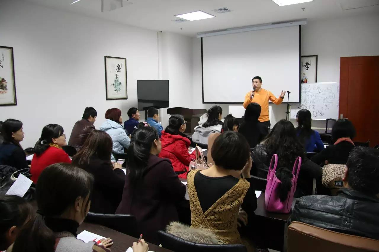 【活動報名】普通話公益培訓班火熱報名中 | 免費提升語言能力，助力職業(yè)發(fā)展