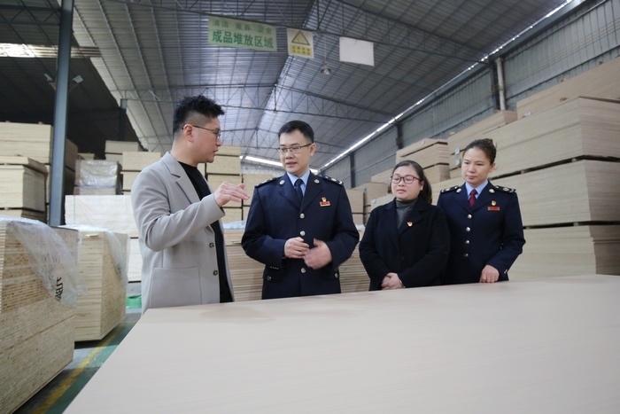 融水苗族自治縣稅務局 “點對點”服務助企“加速跑”，優化版權代理發展環境